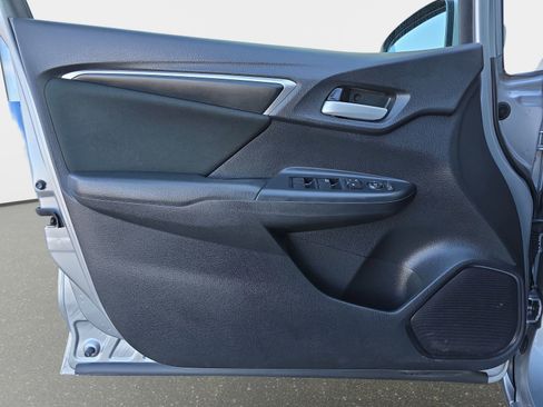 Certified 2019 Honda Fit LX image 27