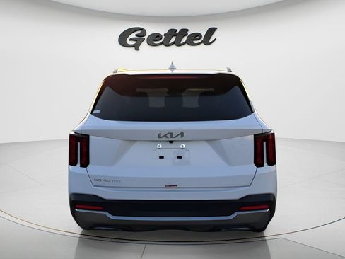New 2026 Kia Sorento S w/ S Panoramic Sunroof Package FWD image 6