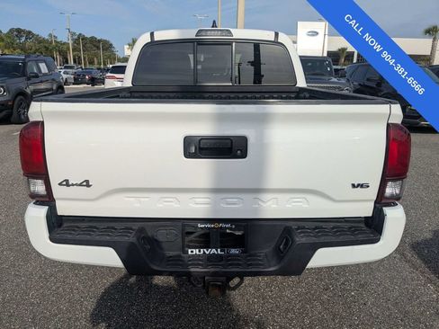 Used 2023 Toyota Tacoma SR AWD/4WD image 5