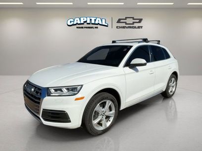 Used 2020 Audi Q5 2.0T Premium Plus w/ Premium Plus Package
