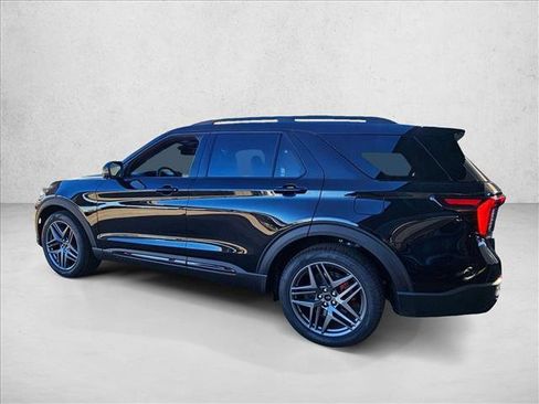 New 2026 Ford Explorer ST w/ Sun And Sound Package image 9