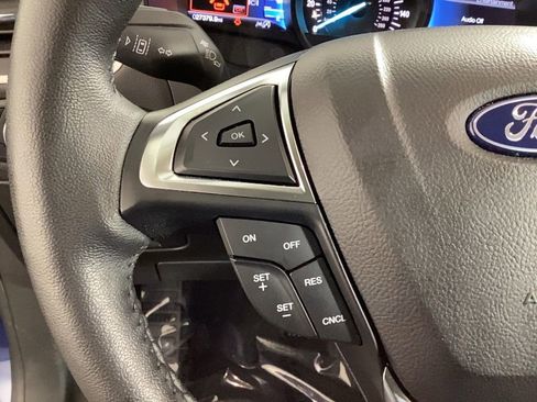 Used 2022 Ford Edge SEL w/ Convenience Package image 23