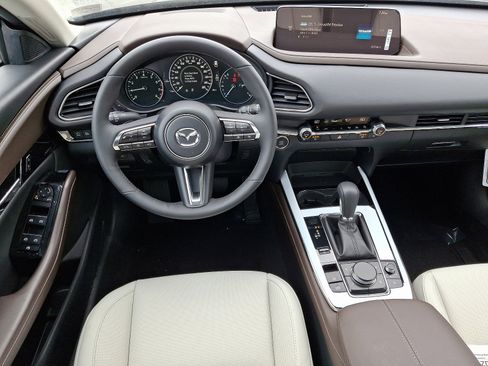 Certified 2025 MAZDA CX-30 2.5 Turbo w/ Premium Plus Pkg image 7