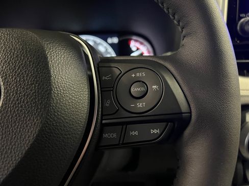 New 2025 Toyota RAV4 XLE image 19