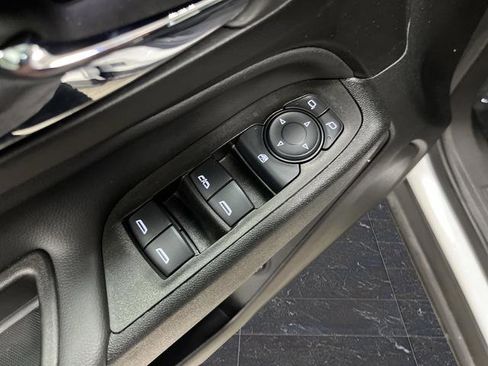 Used 2024 Chevrolet Equinox LT image 26