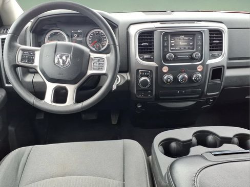 Used 2024 RAM 1500 Classic SLT AWD/4WD image 7