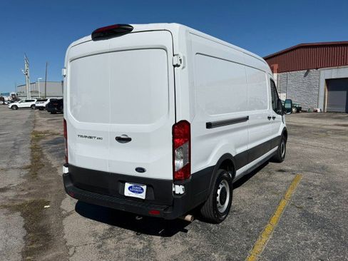 Used 2023 Ford Transit 250 Medium Roof image 7