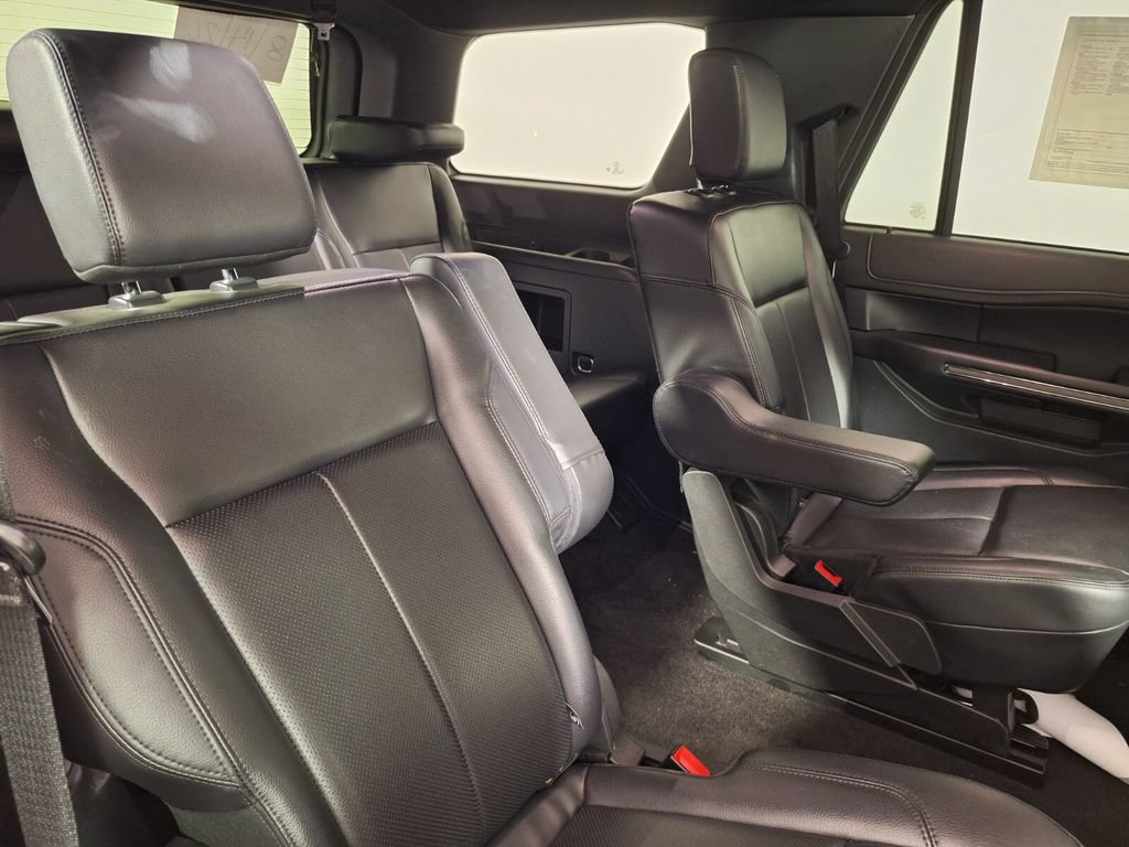 Used 2021 Ford Expedition XLT RWD image 30