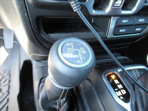 Used 2021 Jeep Wrangler Unlimited Sahara image 26