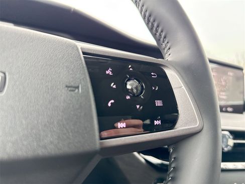 New 2025 Nissan Murano SV image 40