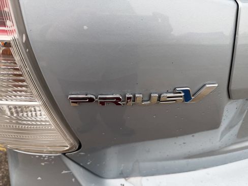 Used 2015 Toyota Prius V Two image 29