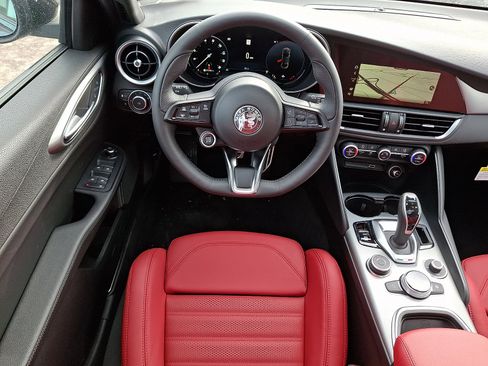 New 2026 Alfa Romeo Giulia AWD w/ Driving Assist Package image 7