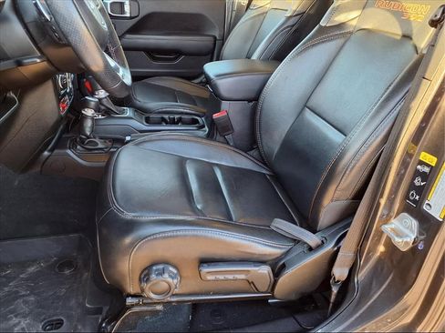 Used 2022 Jeep Wrangler Unlimited Rubicon w/ Trailer Tow Package image 29