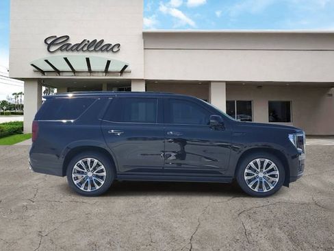 Used 2021 GMC Yukon Denali w/ Denali Ultimate Package RWD image 6