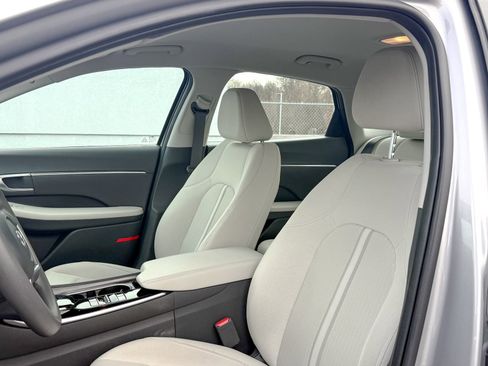 Used 2023 Hyundai Sonata SEL w/ Cargo Package image 19