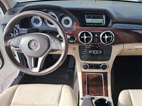 Used 2014 Mercedes-Benz GLK 350 2WD image 8