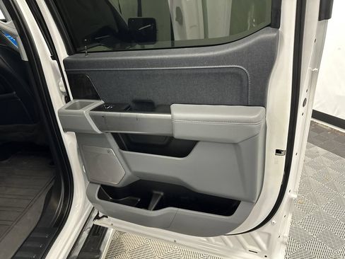 Used 2023 Ford F150 Lariat AWD/4WD image 18