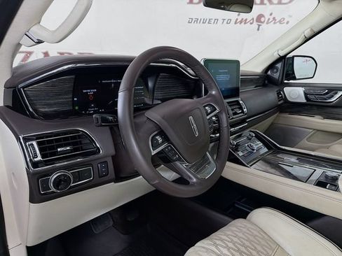 Used 2020 Lincoln Navigator L Black Label AWD/4WD image 11