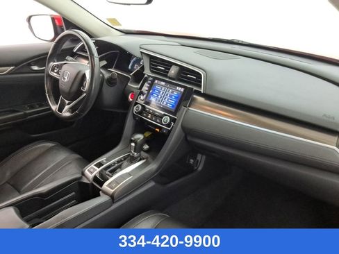 Used 2020 Honda Civic Touring image 22