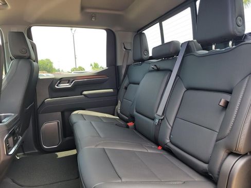 New 2026 GMC Sierra 1500 Denali w/ Denali Reserve Package AWD/4WD image 28