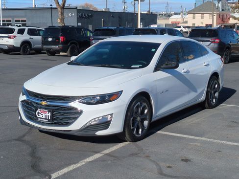 Used 2021 Chevrolet Malibu LT image 10