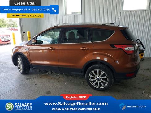 Used 2017 Ford Escape Titanium AWD/4WD image 3