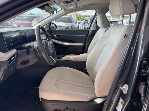 Used 2025 Hyundai Sonata SEL FWD image 28
