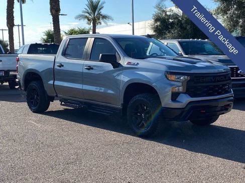 Used 2025 Chevrolet Silverado 1500 Custom Trail Boss AWD/4WD image 9