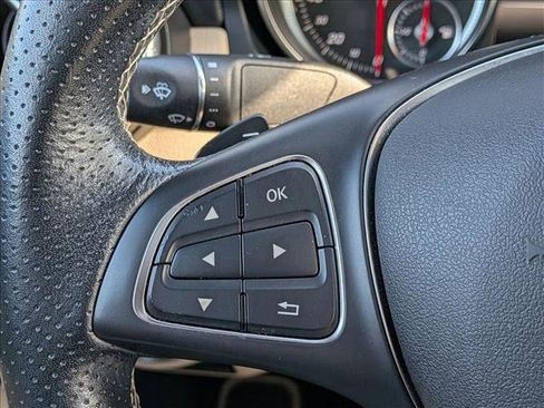 Used 2019 Mercedes-Benz CLA 250 image 12