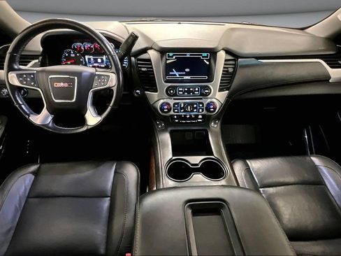 Used 2018 GMC Yukon SLT AWD/4WD image 7