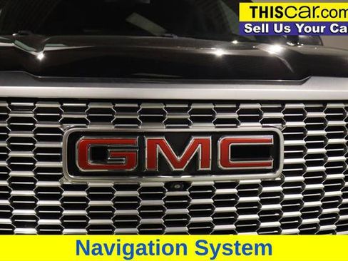 Used 2023 GMC Yukon Denali AWD/4WD image 13