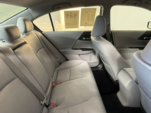 Used 2016 Honda Accord LX image 44