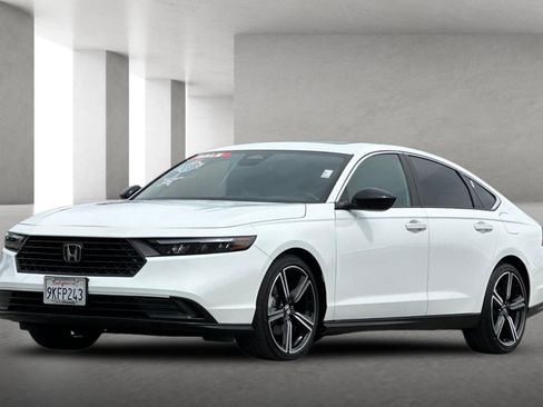 Certified 2024 Honda Accord Sport image 8