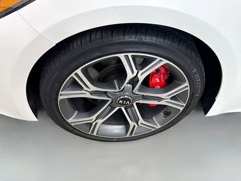 Used 2020 Kia Stinger GT2 image 33