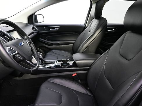 Used 2015 Ford Edge Titanium w/ Equipment Group 301A AWD/4WD image 13