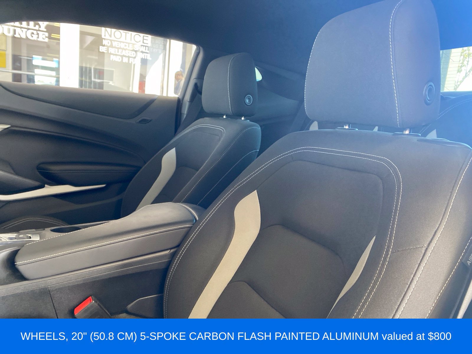 Used 2022 Chevrolet Camaro LT RWD image 6