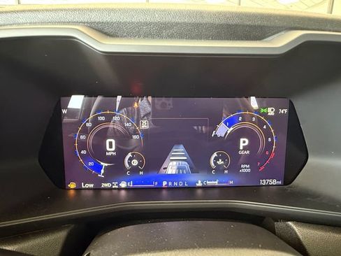 Used 2025 Chevrolet Colorado Trail Boss AWD/4WD image 14