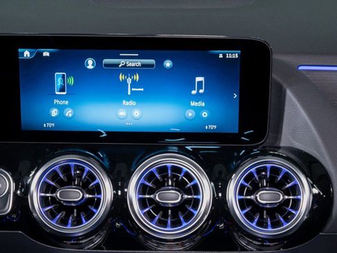 New 2026 Mercedes-Benz GLA 250 4MATIC image 17