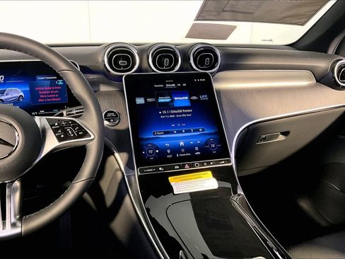 New 2026 Mercedes-Benz GLC 300 4MATIC image 8