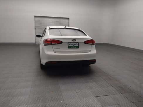 Used 2018 Kia Forte LX FWD image 6