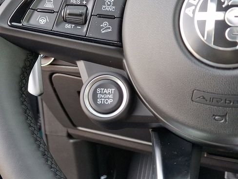 New 2025 Alfa Romeo Stelvio Sprint image 22