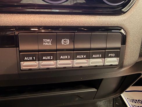 New 2026 RAM 5500 Tradesman w/ Chrome Appearance Group image 27