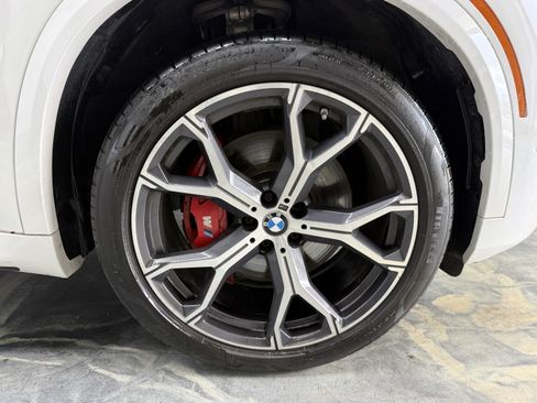 Used 2022 BMW X5 xDrive40i AWD/4WD image 35