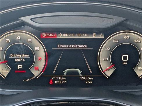 Used 2022 Audi Q8 Premium Plus w/ Premium Plus Package image 10