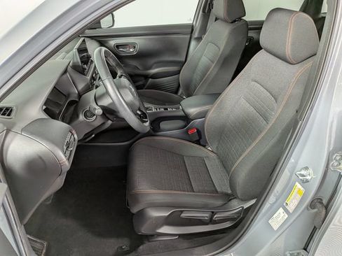 Used 2024 Honda HR-V Sport image 16