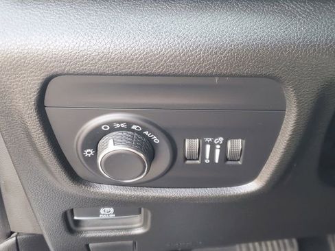 Used 2023 Jeep Grand Cherokee L Laredo AWD/4WD image 30
