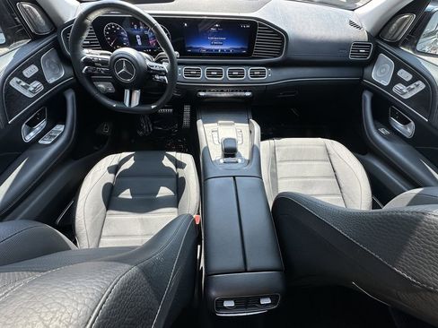 Certified 2024 Mercedes-Benz GLS 580 4MATIC image 27