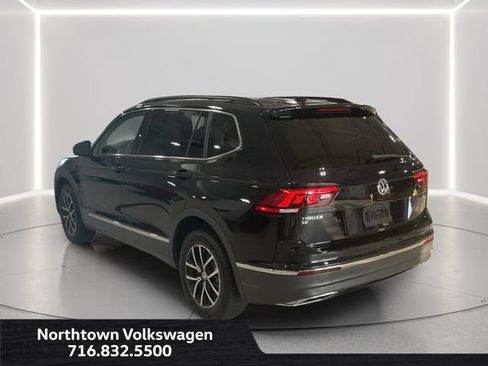 Used 2021 Volkswagen Tiguan SE AWD/4WD image 3