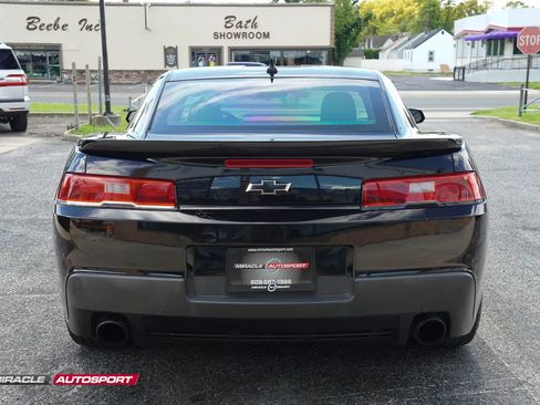 Used 2015 Chevrolet Camaro LT w/ 1LT Preferred Package RWD image 6