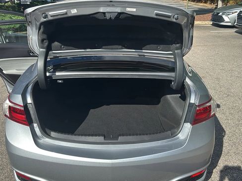 Used 2017 Acura ILX FWD image 21